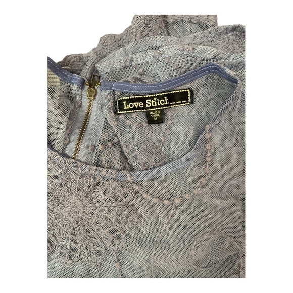 + Love Stitch Mesh Embroidered Bell Sleeve Boho Gypsy Blouse Size Medium RD1 - Picture 2 of 3